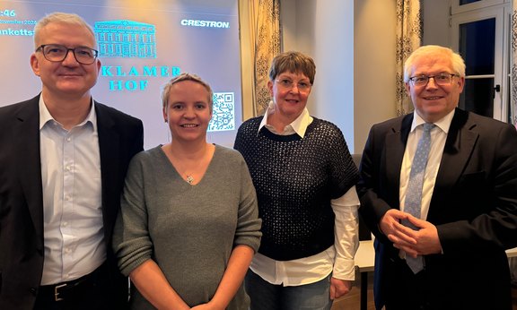 Vorstand Dermatologische Gesellschaft Mecklenburg-Vorpommern (DGMV) Vorstand Dermatologische Gesellschaft Mecklenburg-Vorpommern (DGMV)
